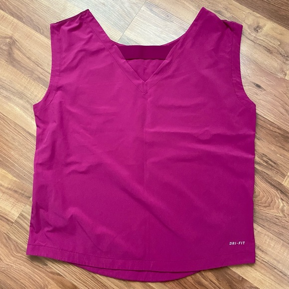 Nike size M dark purple tank - Picture 2 of 3